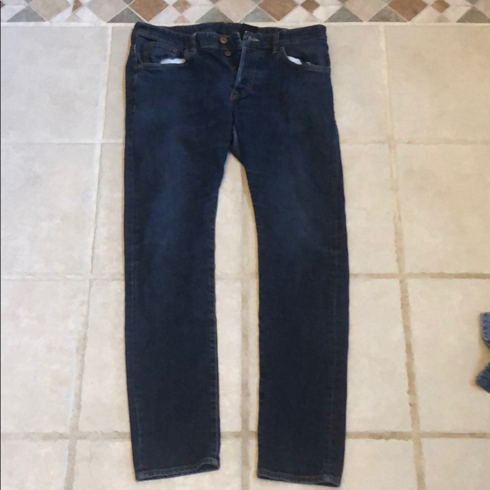 Skinny jeans
